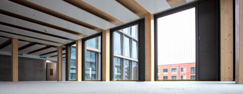 Schneller Baufortschritt in Holz-Hybrid-Bauweise