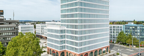 „The One“ prägt neues Stadtteilzentrum „Neue Mitte Thon“ in Nürnberg 