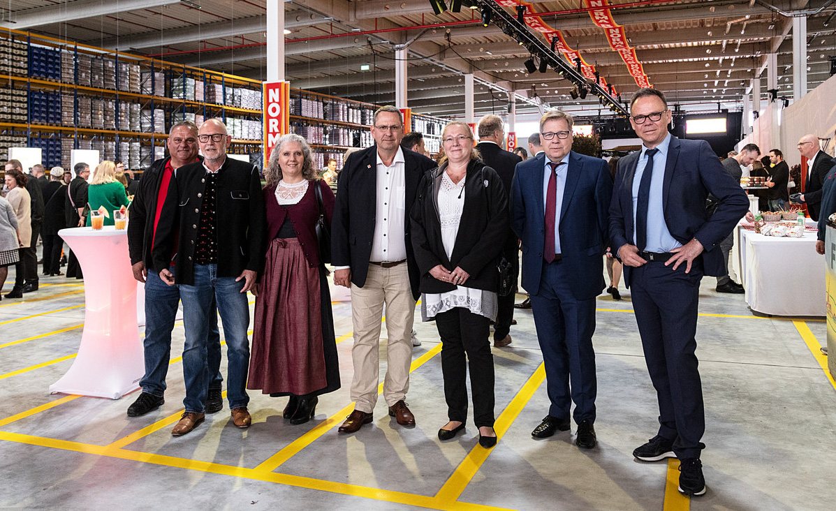 Köster plant und baut nachhaltiges Logistikzentrum für