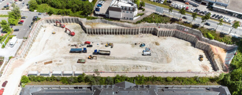 Bohrpfahlwand mit Spritzbetonausfachung sowie Bodenvernagelung sorgen für sichere Baugrube