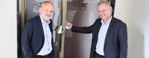 Marcus Hientzsch, Geschäftsführer MERKUR Development Holding, und Wolfgang Richter, Geschäftsführer, Köster GmbH