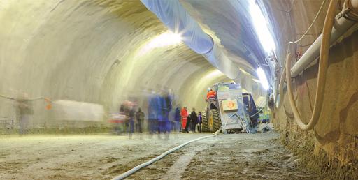 Verkürzung der Bauzeit durch Vortrieb in Vollausbrüchen