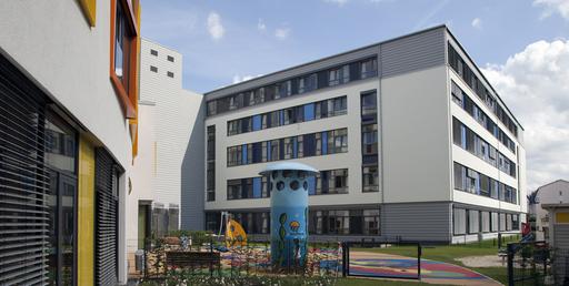 Enge Platzverhältnisse erfordern effiziente Baustellenlogistik
