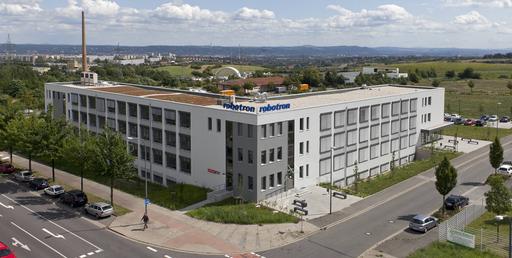 Umplanung der Deckenkonstruktion verringerte die Bauzeit
